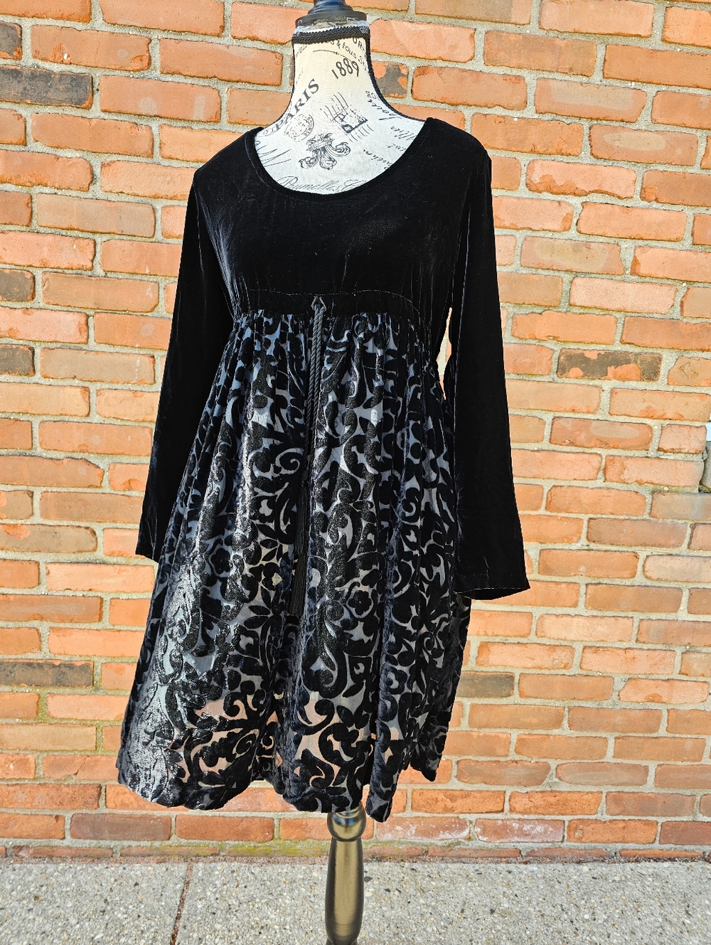New Jonsson Nordic Collection Velvet Burnout Babydoll Dress